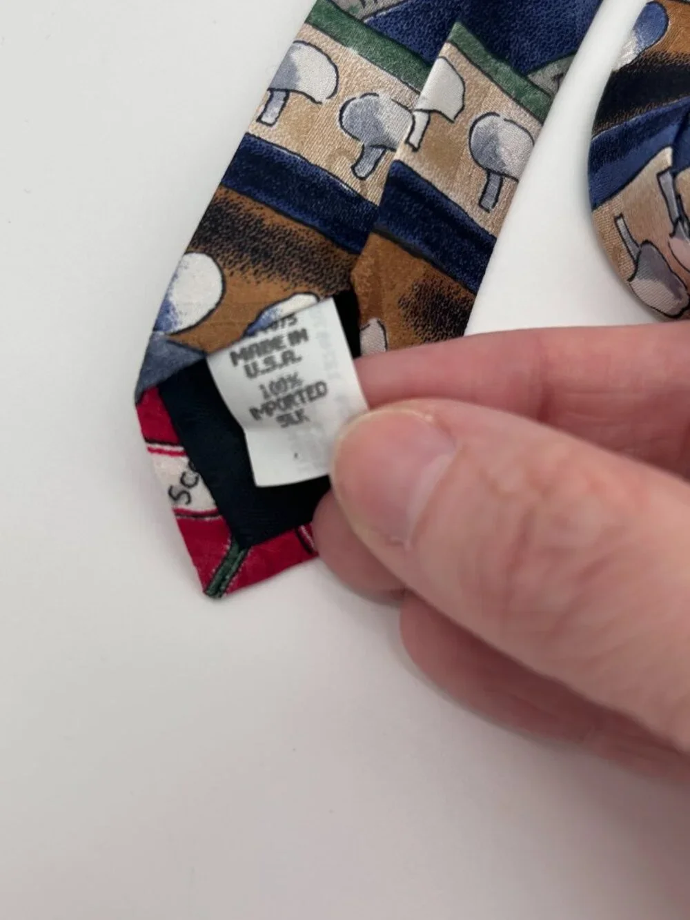 Vintage‎ Tabasco Pepper Sauce 100% Silk Tie Made in USA Excellent Condition